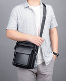Bolsa Masculina Transversal de Couro Forms