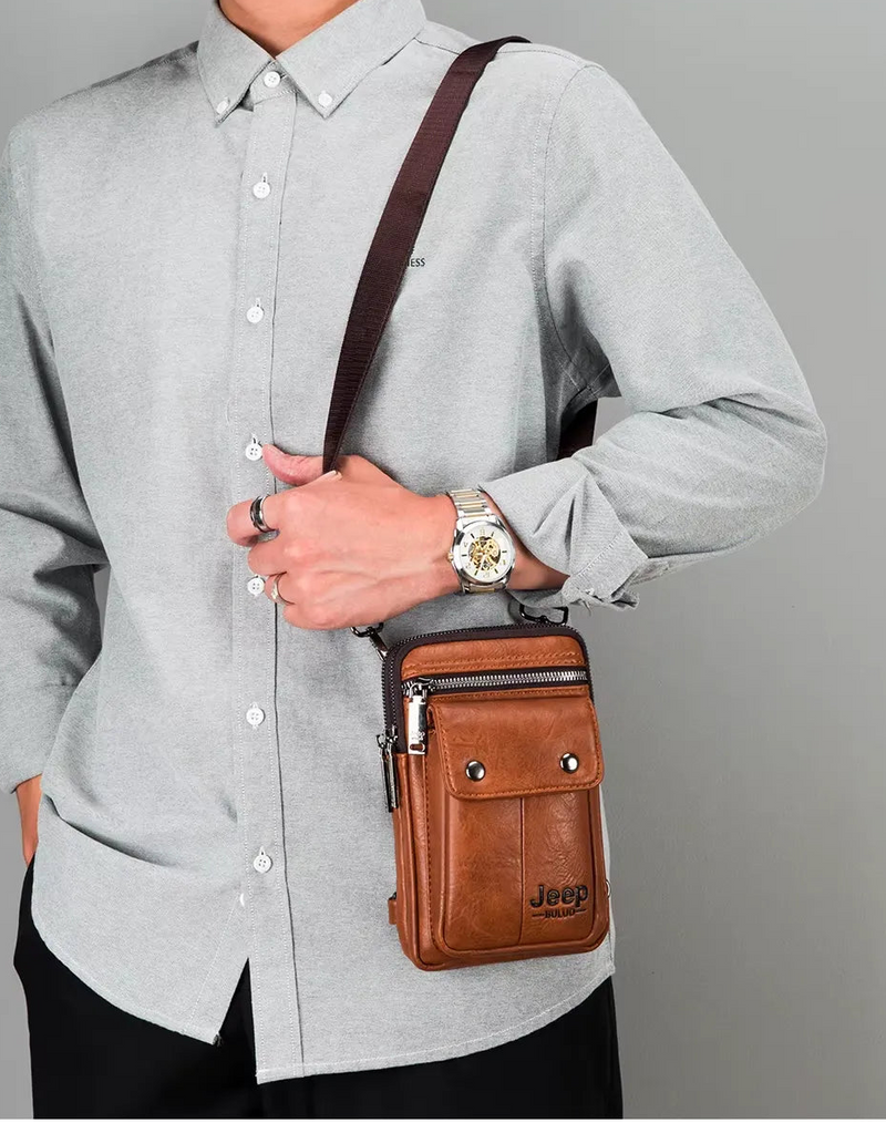 Bolsa Transversal Masculina em Couro Italiano