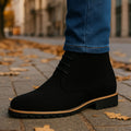 Bota Masculina em Camurça Europeia
