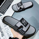 Chinelos masculinos antiderrapantes, sandálias de praia, chinelos de exterior, esportivos, roupa de rua, sapatos casuais, tendência da moda, verão