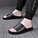 Chinelos de couro genuíno masculino, flip-flop antiderrapante, solas grossas, sandálias casuais na moda masculina, sapatos pretos de verão, novos, 2022