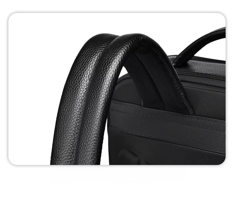 Mochila Masculina de Couro Genuíno Jeep Buluo Pro