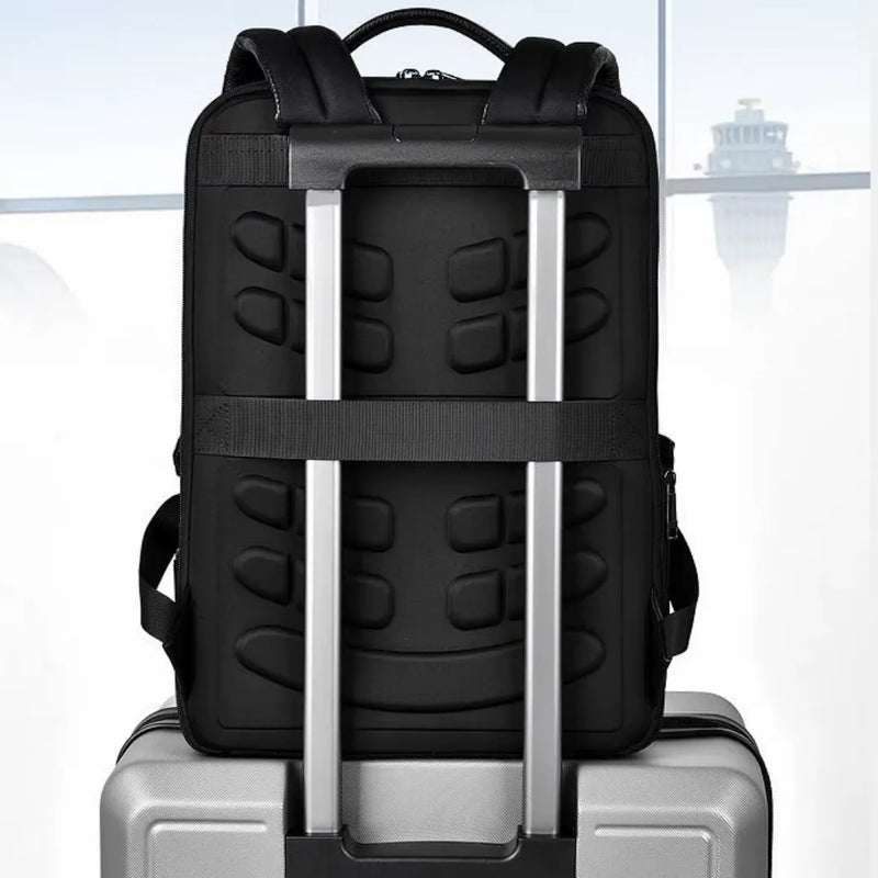 Mochila Masculina de Couro Genuíno Jeep Buluo Pro