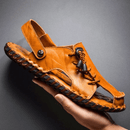 Sandália Masculina em Couro Strada