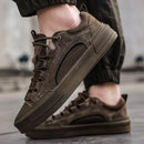 Tênis Casual Masculino em Couro Cat Pro