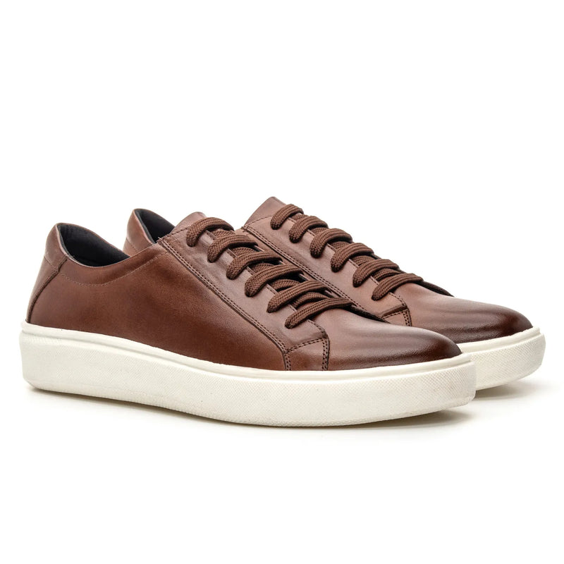 Tênis Masculino Casual de Couro Whisky
