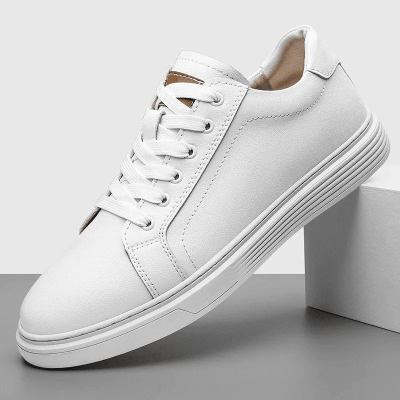 Tênis Masculino em Couro Branco Bolonha