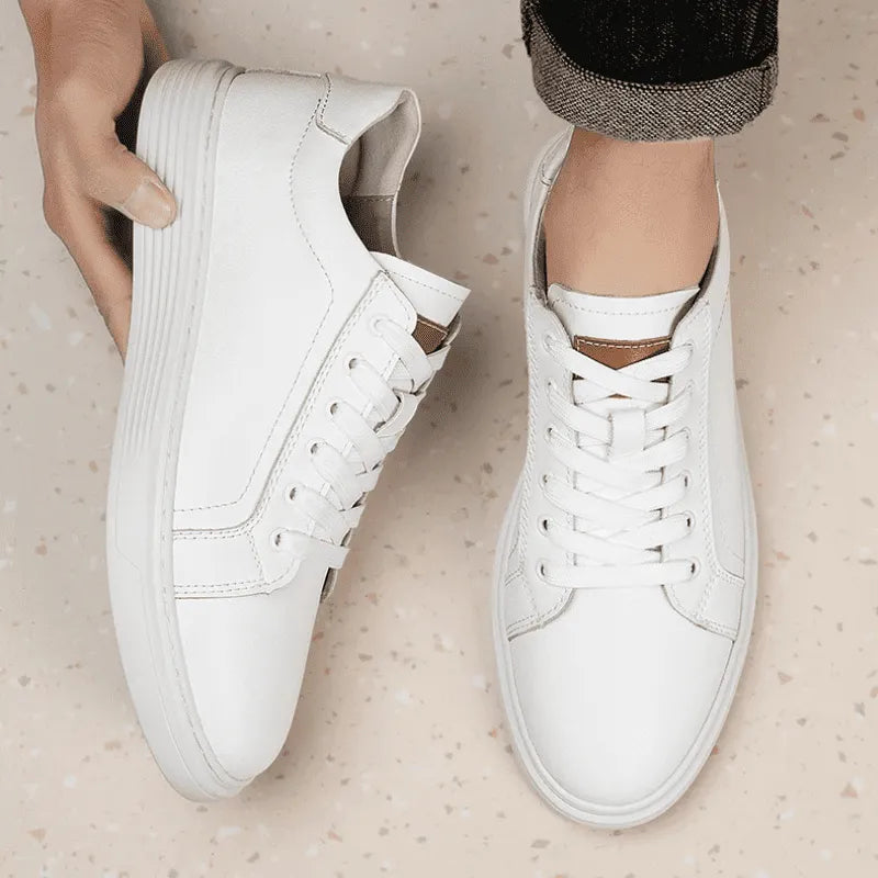 Tênis Masculino em Couro Branco Bolonha
