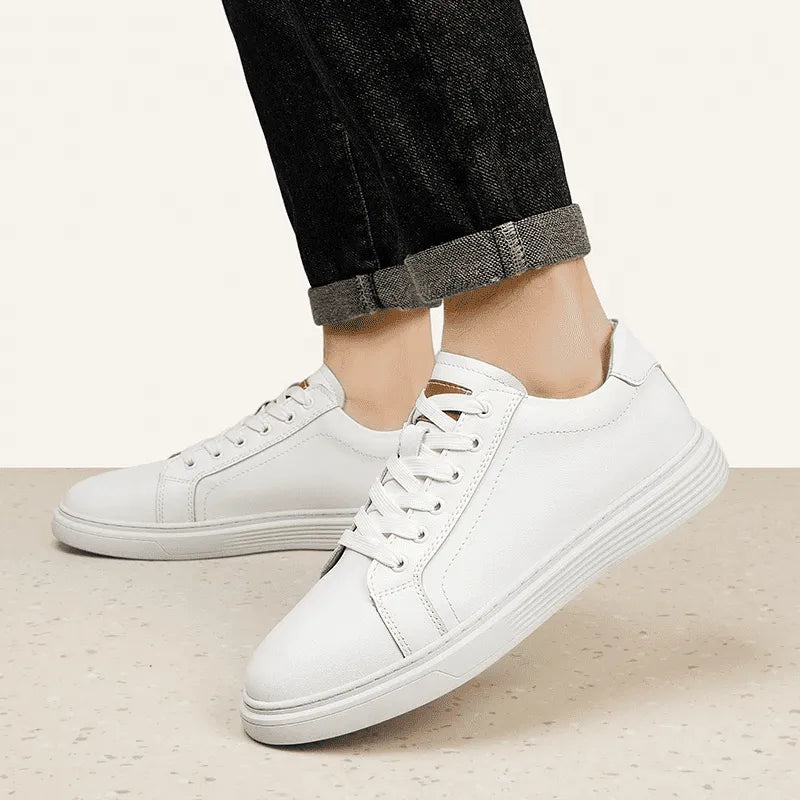 Tênis Masculino em Couro Branco Bolonha