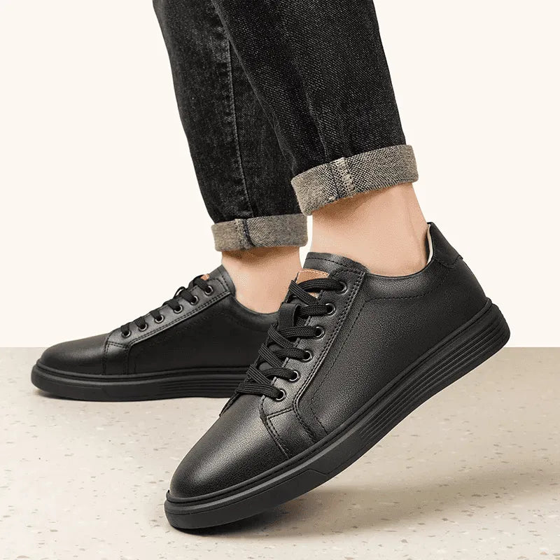 Tênis Masculino em Couro Vicenzoli